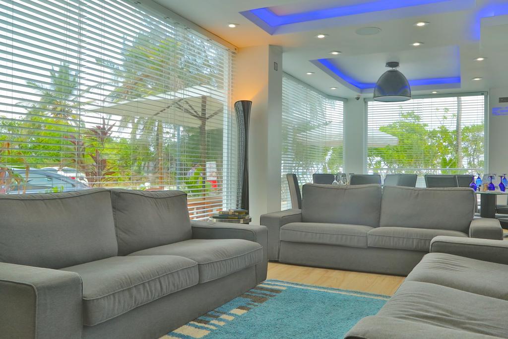 Airport Beach Hotel Hulhumalé Eksteriør bilde