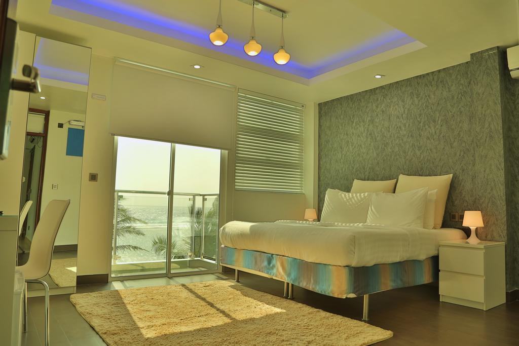 Airport Beach Hotel Hulhumalé Eksteriør bilde